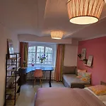 Bertha-marie Flamingo Lounge *