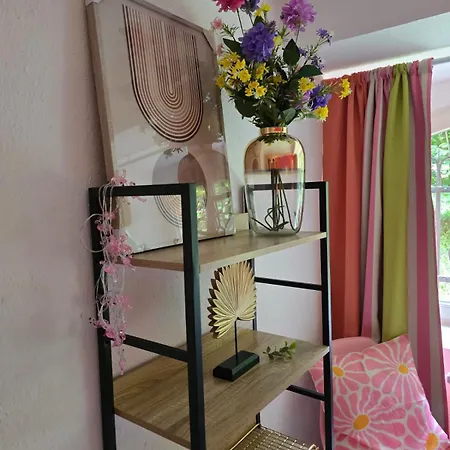 Bertha-marie Flamingo Lounge * Greifswald